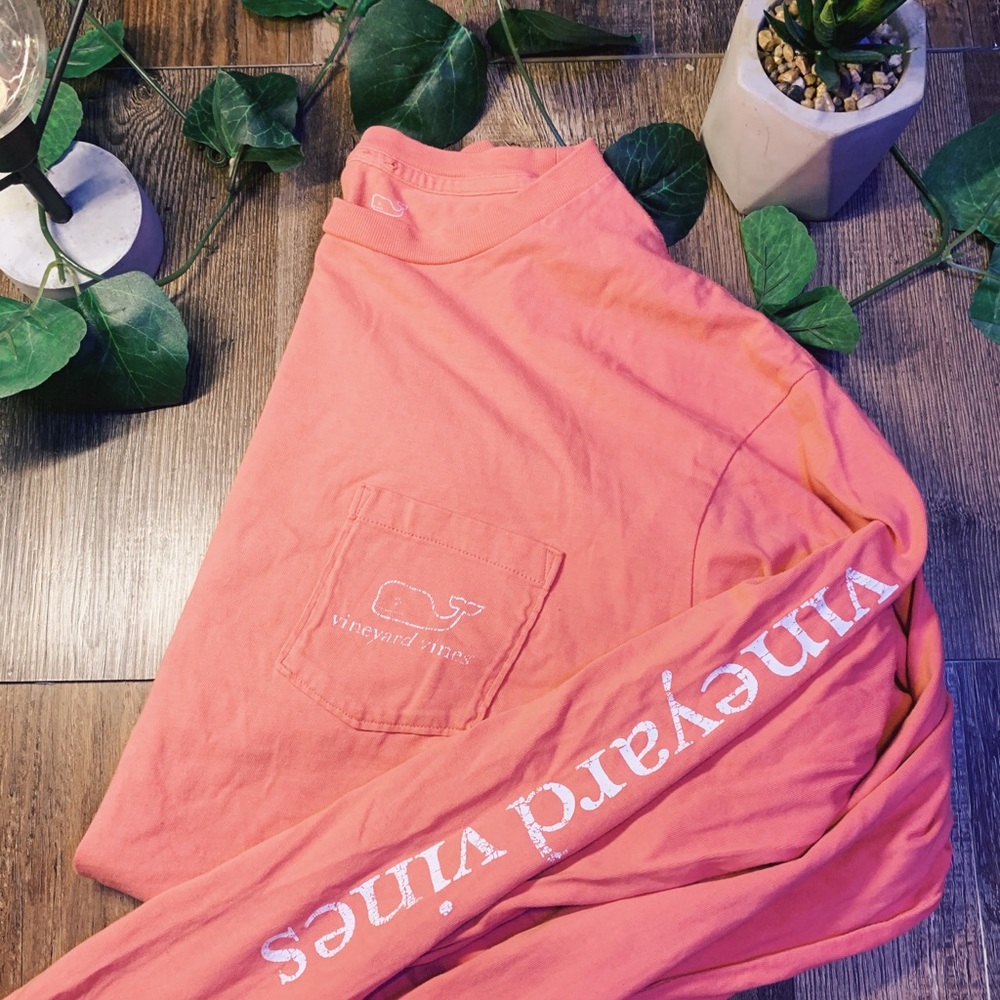 Long sleeve Vineyard Vines t-shirt